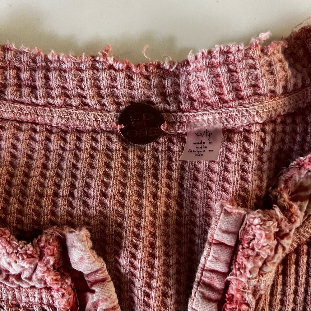 Free people Pink Long Sleeve Top - Picture 2 of 5